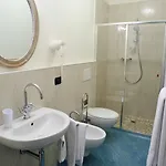 La Finestra Sul Porto 4* Чезенатико