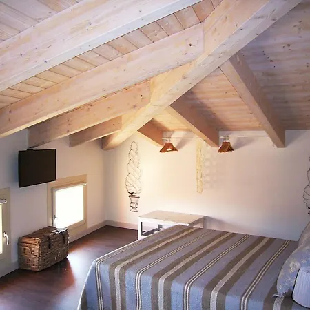 La Finestra Sul Porto 招待所 4*